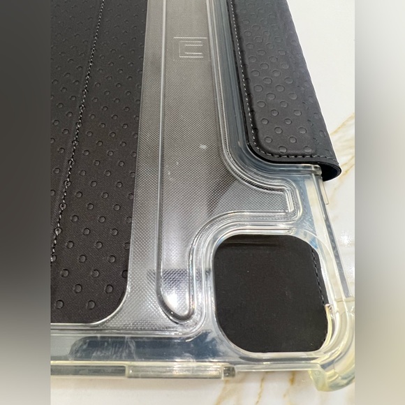 iPad Pro 11-inch Stand Case - Picture 12 of 13